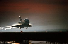 STS-80 landing, Florida, USA, December 7, 1996.  Creator: NASA.