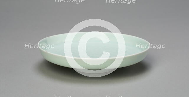 Dish with Auspicious Emblems: Clouds, Bats, Gourds..., Qing dynasty, Qianlong period (1736-1795). Creator: Unknown.