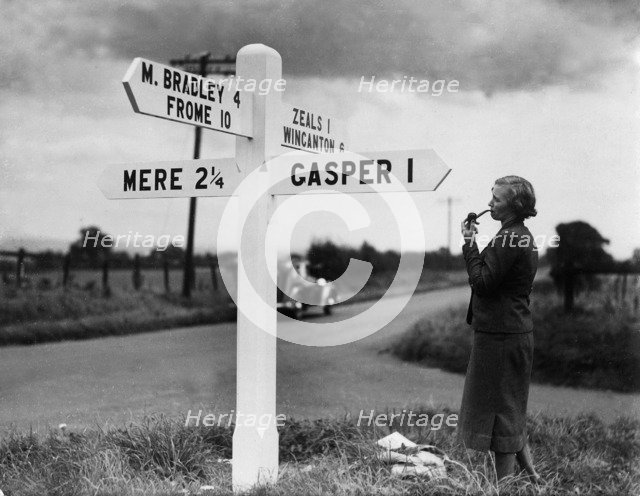 Finger sign post in Wiltshire, 1930s. Creator: Unknown.