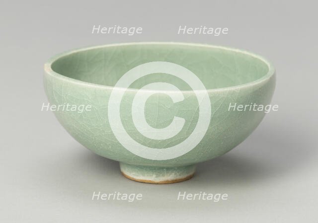 Bowl with Central Floret, Southern Song dynasty (1127-1279), 13th century. Creator: Unknown.