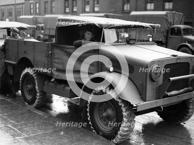 1939 Bedford MWD lorry. Creator: Unknown.