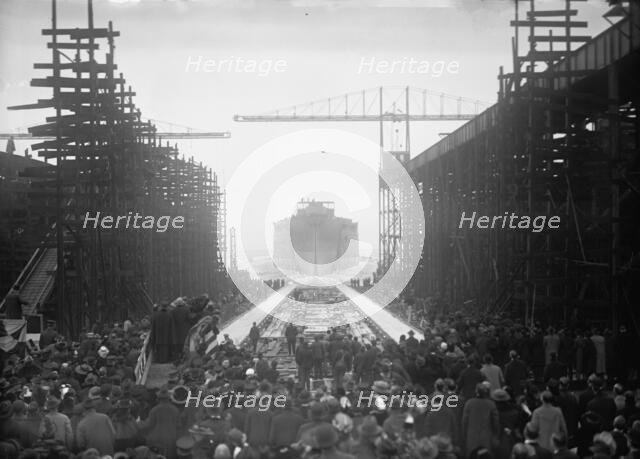 U.S.S. Mississippi, Launching at Newport News, Sliding Down Ways, Jan 1917. Creator: Harris & Ewing.