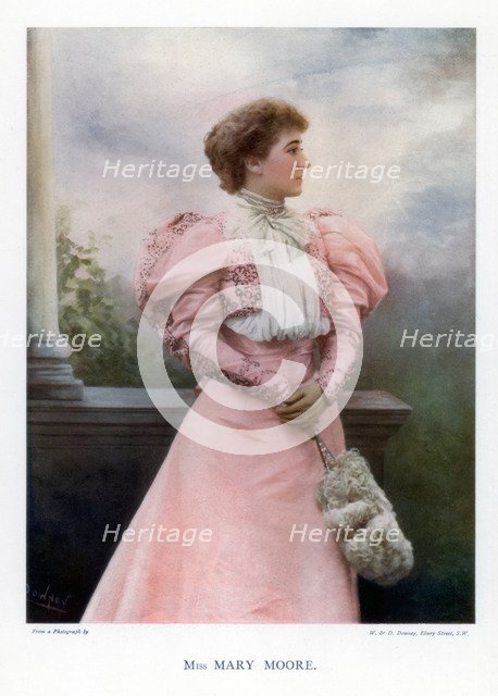 Mary Moore, English actress and theatre manager, 1901.Artist: W&D Downey