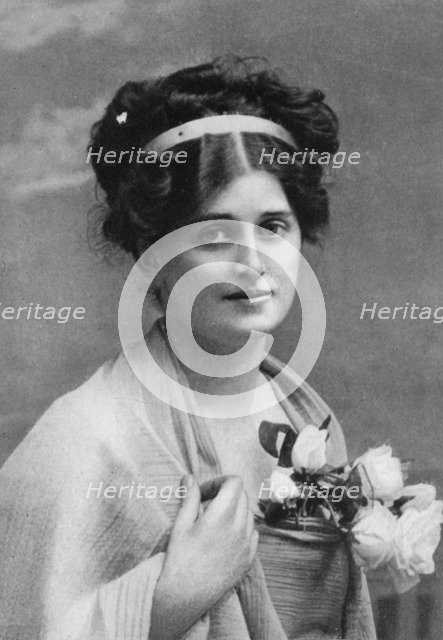 Jean Aylwin, actress, 1908-1909. Artist: Unknown