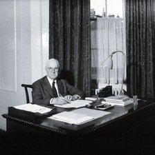 Sir Henry Hallett Dale. Creator: Unknown.