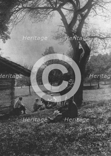 'Bien loin des camps Allemands; Le doux internement en Suisse de plusieurs centaines..., 1916. Creator: Rene Fischer.