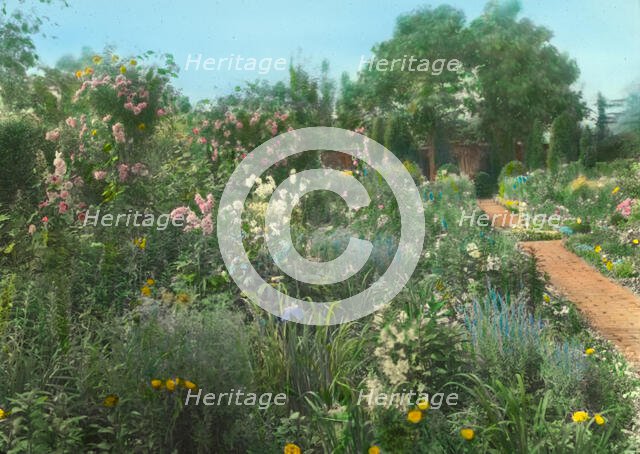 "Gardenside," Frederick Augustus Snow house, Ox Pasture Road, Southampton, New York, c1914. Creator: Frances Benjamin Johnston.