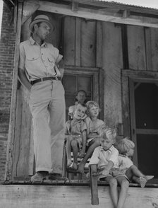 Cotton sharecropper family near Cleveland, Mississippi, 1937. Creator: Dorothea Lange.