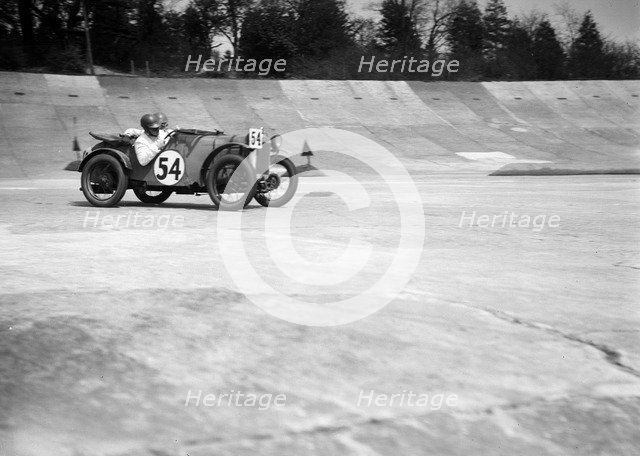 Austin Ulster of Victoria Worsley and R Latham-Boote, JCC Double Twelve race, Brooklands, 1931. Artist: Bill Brunell.