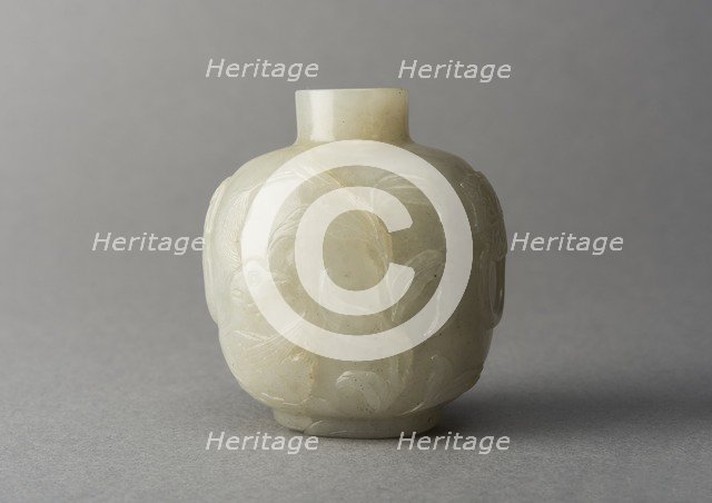 Jade snuff bottle, China, Qing dynasty, 1644-1911. Creator: Unknown.