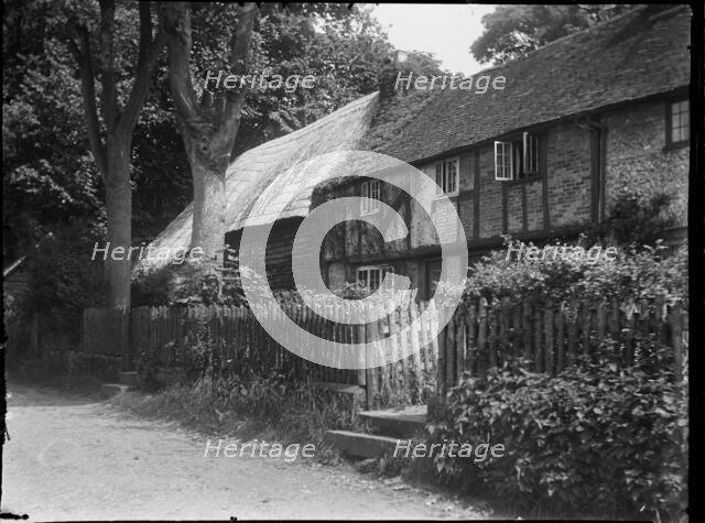 Upper Icknield Way, Whiteleaf, Princes Risborough, Wycombe, Buckinghamshire, 1918. Creator: Katherine Jean Macfee.