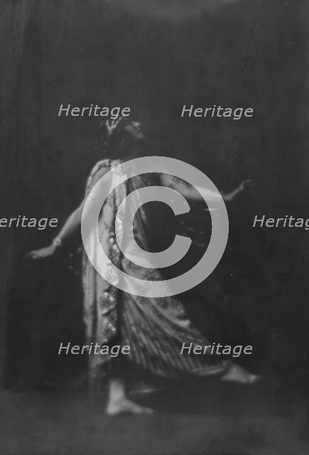 Galli, Rosina, 1915 Nov. 14. Creator: Arnold Genthe.