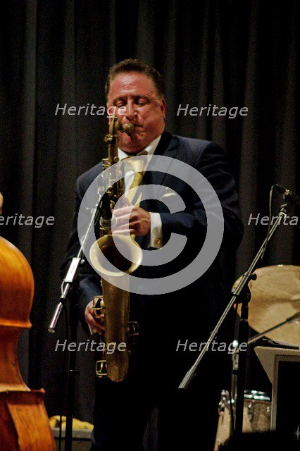 Ray Gelato, Watermill Jazz Club, Dorking, Surrey, Jan 2016. Artist: Brian O'Connor.