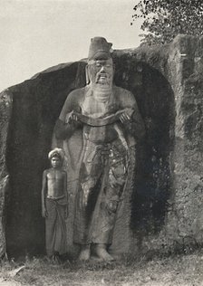 'Der Tradition nach, Statue Parakrama Bahu's I., des Grossen (1164-1197 n. Chr.), Pollonnaruwa', 192 Artist: Unknown.