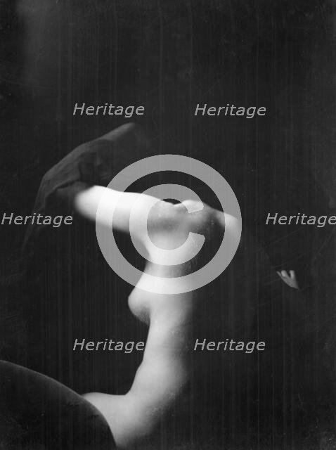 Pierson, Carolyn M., Miss, portrait photograph, 1928 or 1929. Creator: Arnold Genthe.