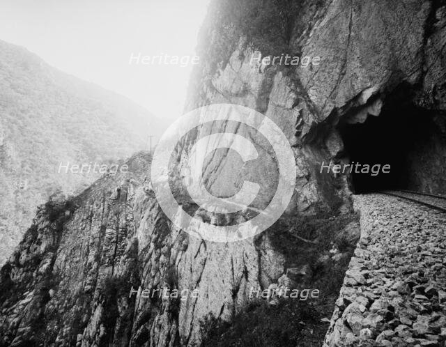 Tunnel No. 4, Temasopo [sic] Canyon, Mexico, between 1880 and 1897. Creator: William H. Jackson.