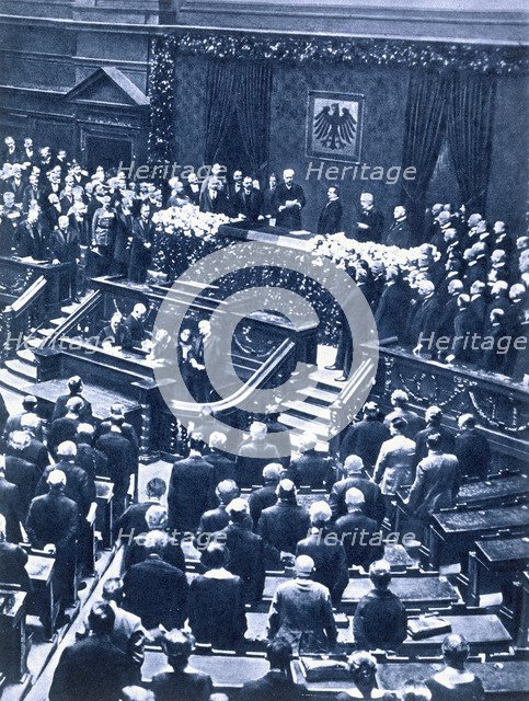 Swearing-in ceremony of President Field Marshal von Hindenburg, Berlin, 12th May, 1925. Artist: Unknown