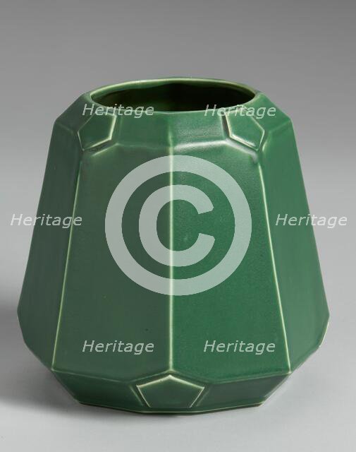 Vase, about 1910. Creator: Julius Dressler.