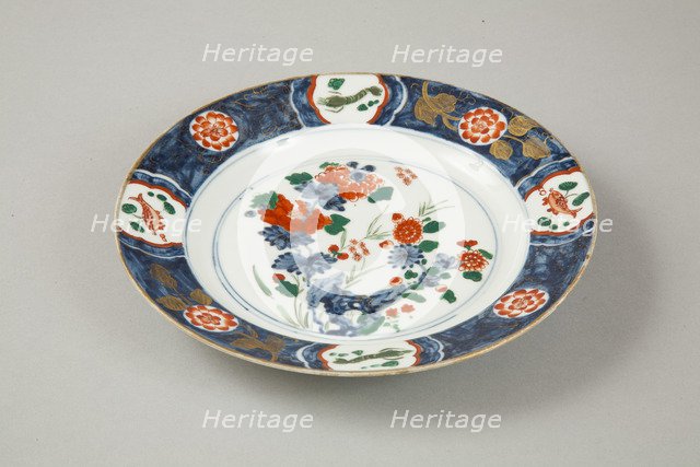 European copy of Chinese Imari plate, 20th century. Artist: Unknown.