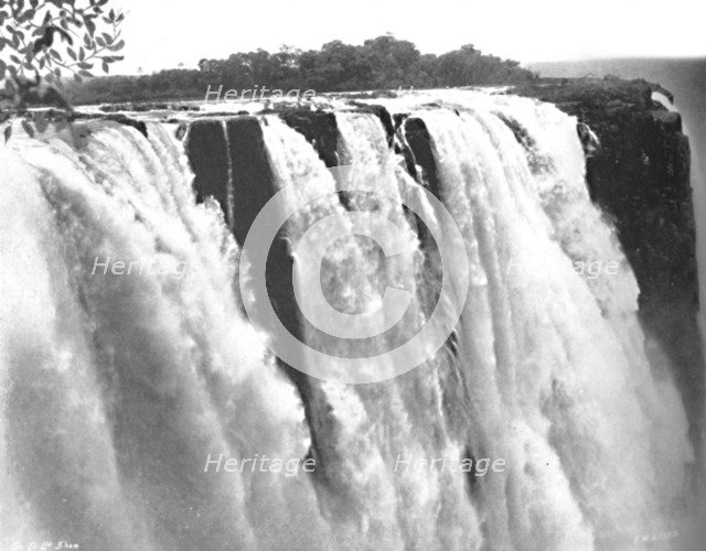 'The Victoria Falls', 1910. Artist: FW Sykes.