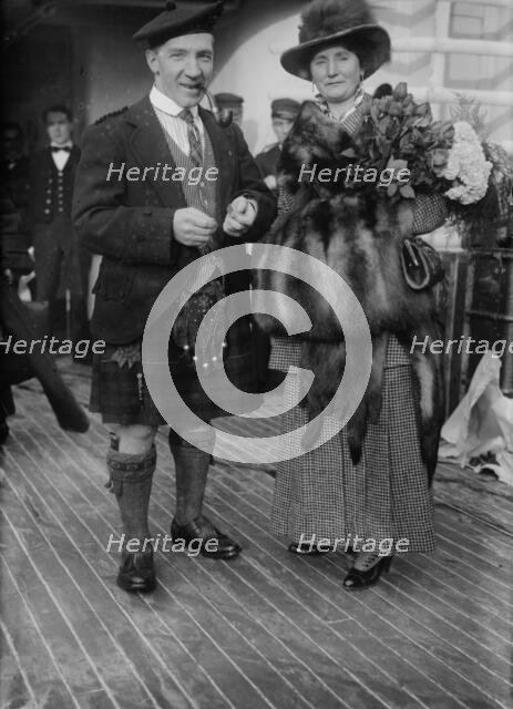 Harry Lauder & wife, between c1910 and c1915. Creator: Bain News Service.