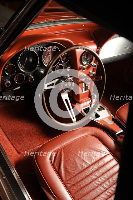 Chevrolet Corvette cv 427 1967. Artist: Simon Clay.