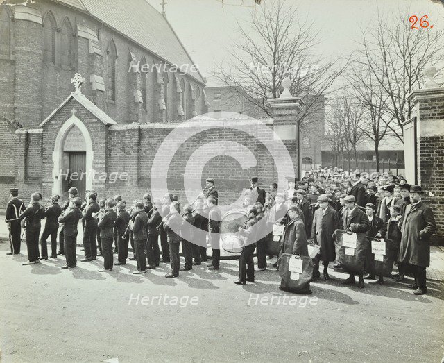 Boys emigrating to Canada setting off from Saint Nicholas Industrial School, Essex, 1908. Artist: Unknown.