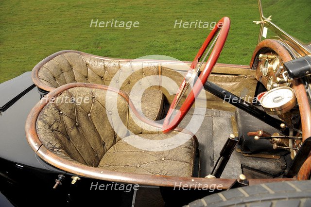 Bugatti T18 Black Bess 1913. Artist: Simon Clay.