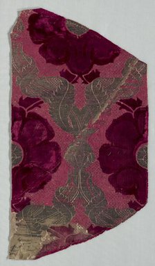 Velvet Fragment, 1450-1499. Creator: Unknown.