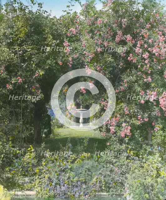 "Willowbank," Joseph Coleman Bright house, 624 Morris Avenue, Bryn Mawr, Pennsylvania, 1919. Creator: Frances Benjamin Johnston.