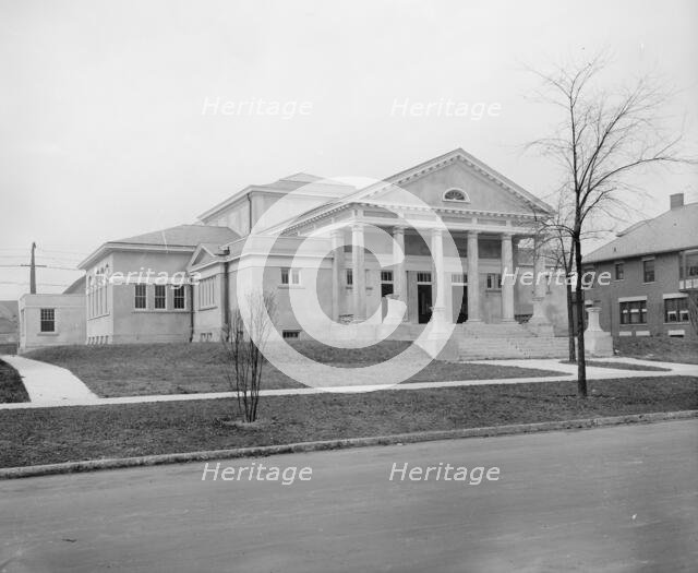 Christian Church, Detroit, Mich., between 1905 and 1915. Creator: Unknown.