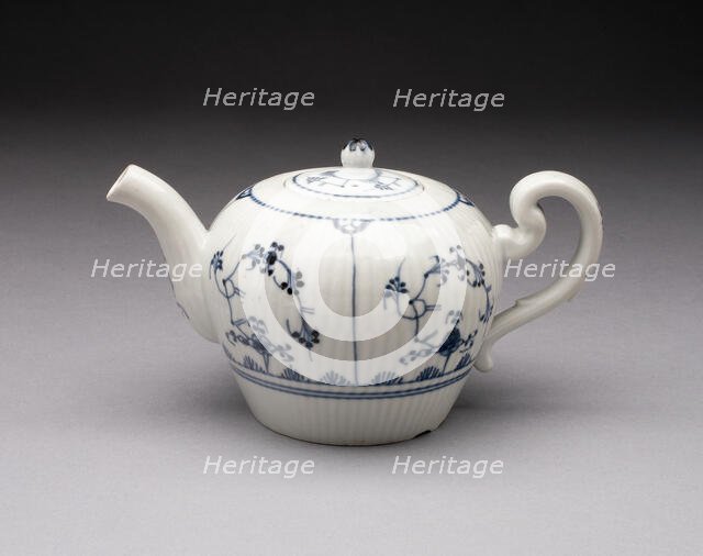 Teapot, Weesp, 1761/64. Creator: Weesp Porcelain Factory.