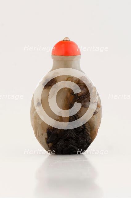 Snuff bottle with lid, 18th century. Creator: Unknown.