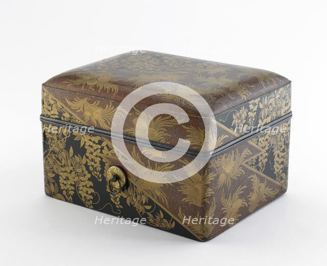 Box for personal accessories (tebako), Momoyama or Edo period, early 17th century. Creator: Unknown.