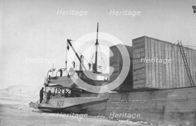 'N24 on the Derricks of the Hobby at Kings' Bay', c1925, (1928). Artist: Unknown.