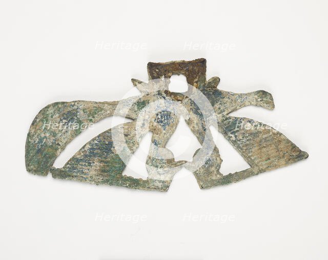 Ornament in the form of two birds, Han dynasty, 206 BCE-220 CE. Creator: Unknown.