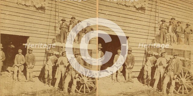 Waiting for your team at the cotton gin, Florida, c1850-c1930. Creator: Kilburn Brothers.