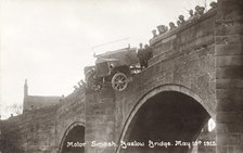 Motor accident, Baslow Bridge, Derbyshire, 1915. Artist: Unknown