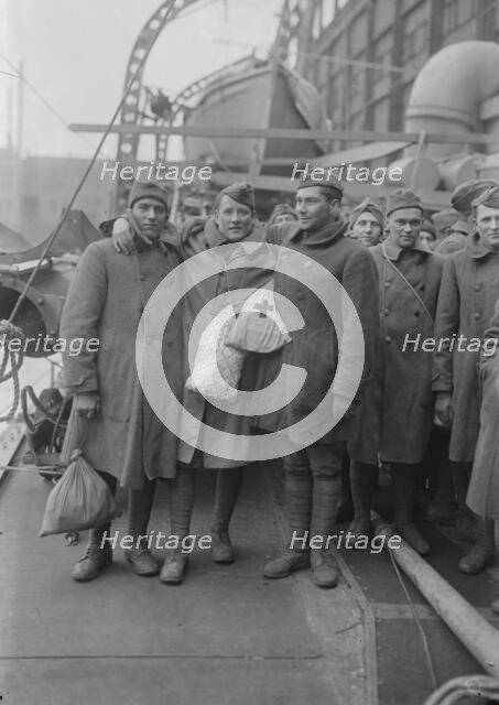 L. Jacubowski, H.E. Anchors, Ezra E. Jones, 1918 or 1919. Creator: Bain News Service.