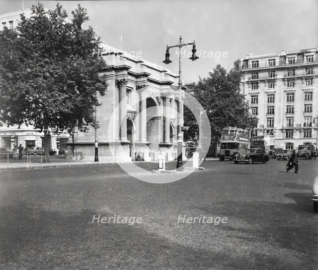 Marble Arch, London, c1955. Creator: Arthur Charles Kirby Ware.