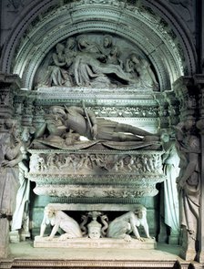 Detail of the tomb of Admiral Ramon Folch of Cardona in the parish church of Bellpuig d'Urgell.