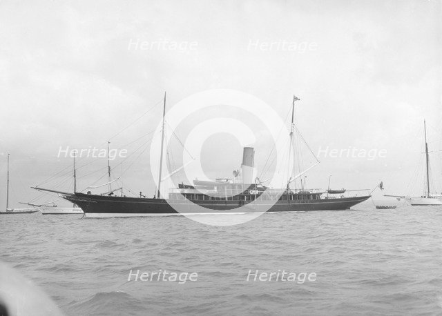 The steam yacht 'Rosabelle II' 1912. Creator: Kirk & Sons of Cowes.