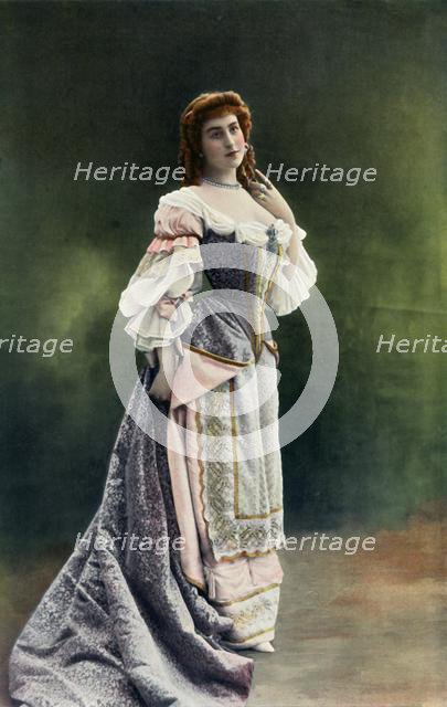 'Mlle. Felyne - Du Theatre National De L'Odeon - Role de Leonore -  L'Ecole Des Maris', 1904. Creator: Unknown.
