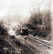 Heavy artillery on railway track, c1914-c1918. Artist: Unknown.