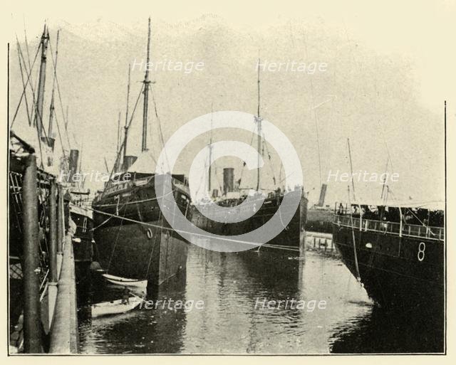 'Last Time the Caprons, Father and Son, Met', Spanish-American War, June 1898, (1899). Creator: Burr McIntosh.