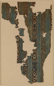 Textile Fragment, Egypt, 14th century. Creator: Unknown.