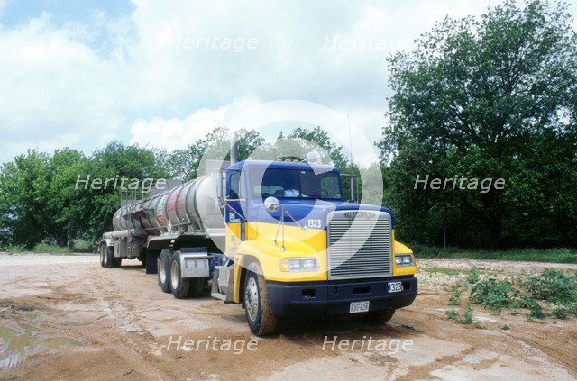 Freightliner American tanker. Artist: Unknown.
