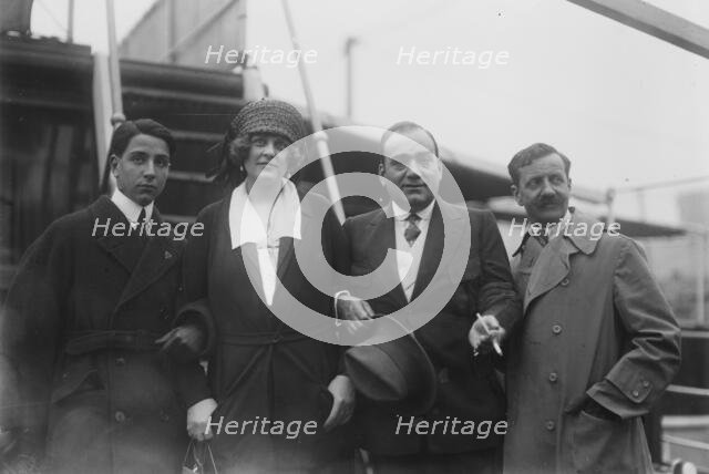 E. Caruso Jr., Caruso & wife, G. Setti, between c1915 and c1920. Creator: Bain News Service.
