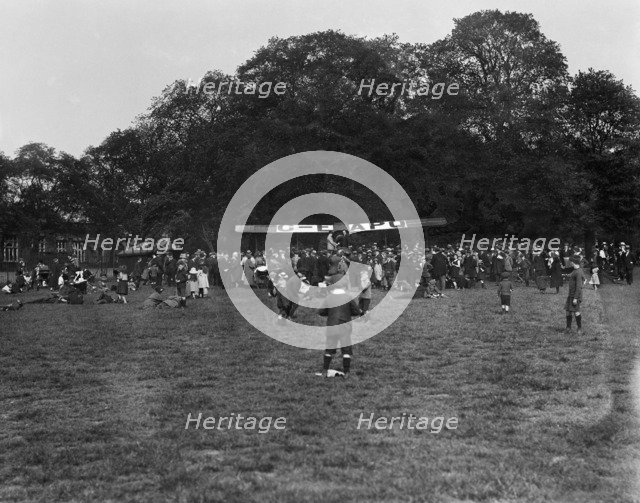 Aeroplane landed in Regent's Park, London, September 1920. Artist: Aerofilms.