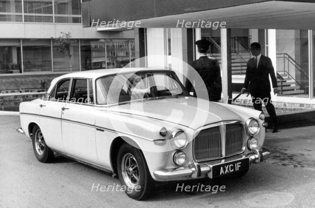 1968 Rover P5B coupe. Courtesy B.M.I.H.T.. Creator: Unknown.